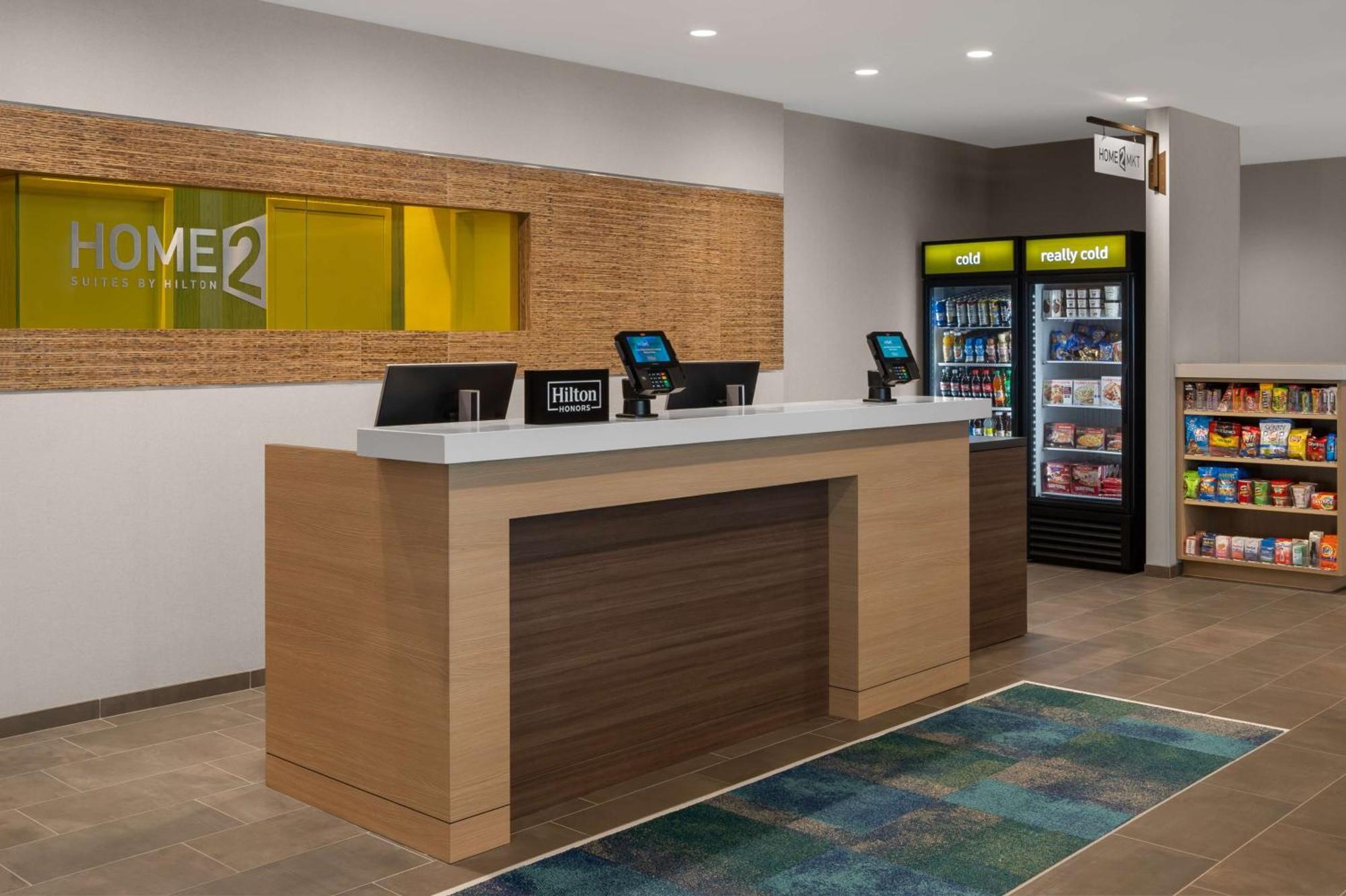 Home2 Suites By Hilton Des Moines At Drake University المظهر الخارجي الصورة