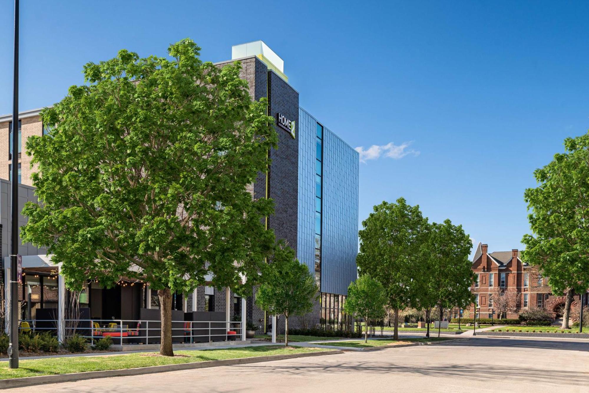 Home2 Suites By Hilton Des Moines At Drake University المظهر الخارجي الصورة